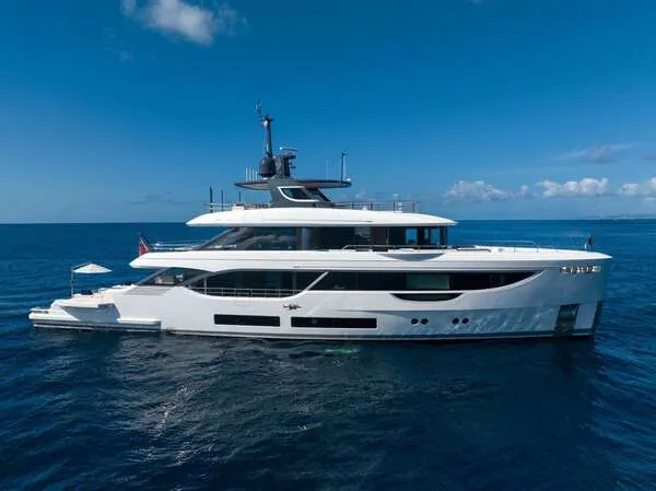 115' Benetti