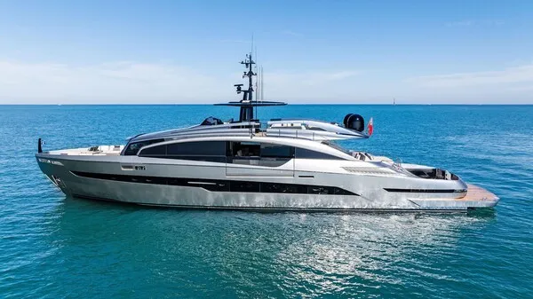 118' Pershing