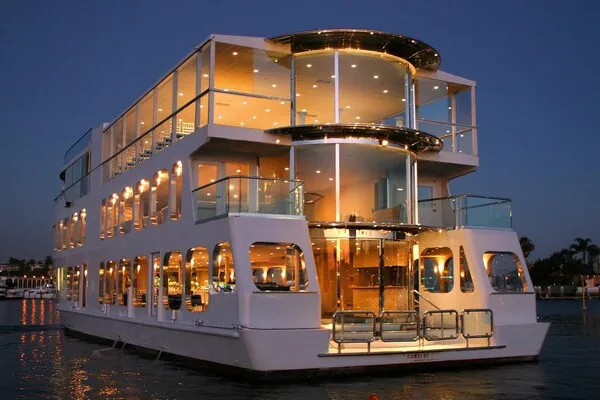 135' Party Boat