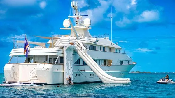 154' Feadship