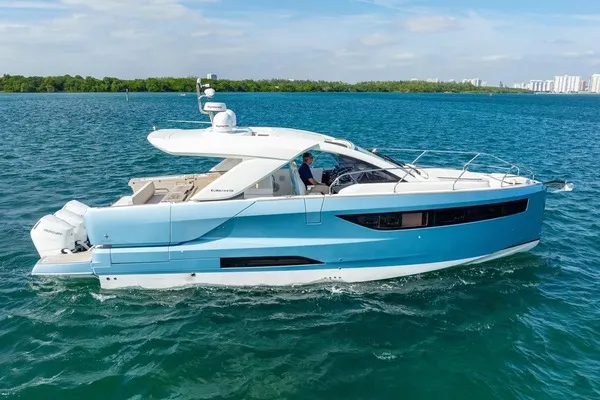 43' Jeanneau