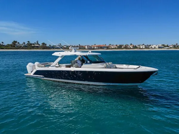 43' Tiara