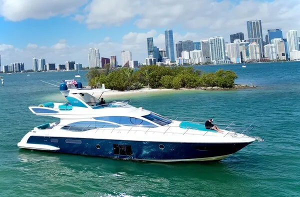 60' Azimut
