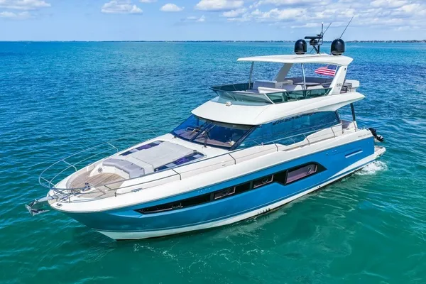 63' Prestige 630