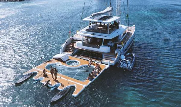 65' Lagoon