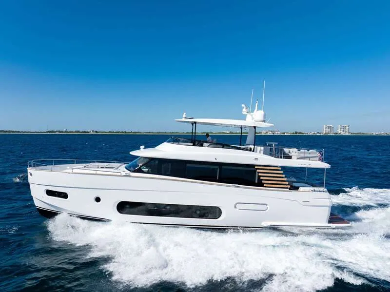 68' Azimut