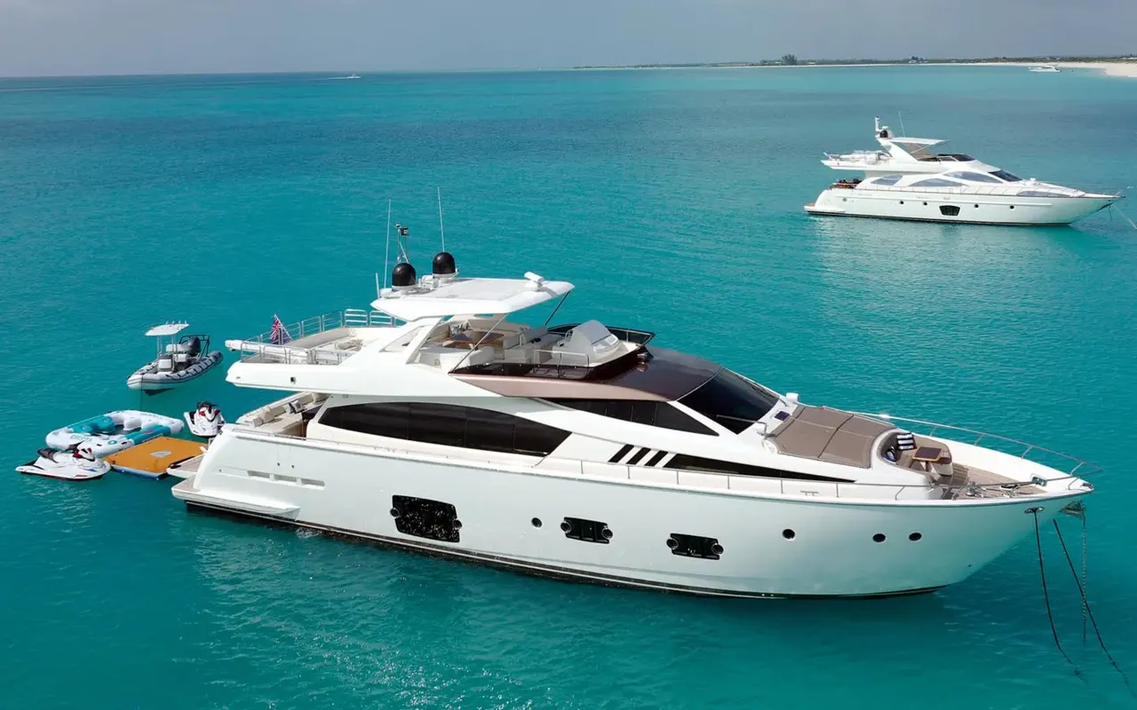 83' Ferretti