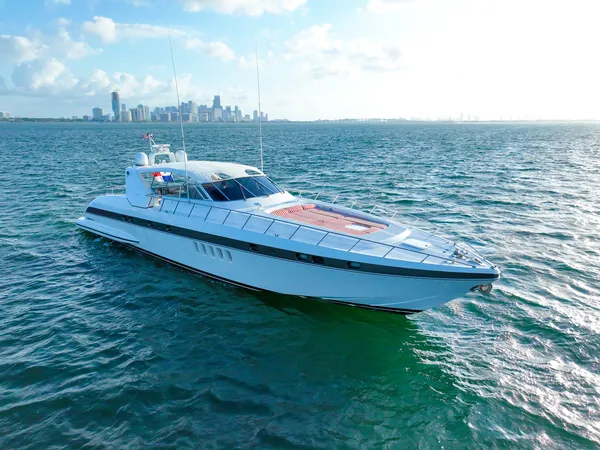 84' Mangusta