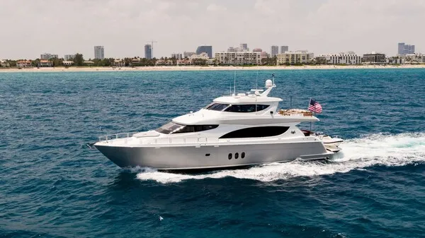 85' Hatteras