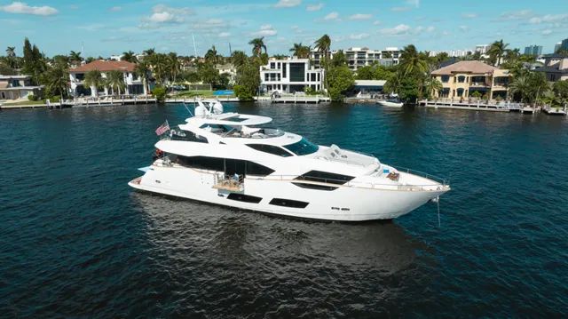 95' Sunseeker